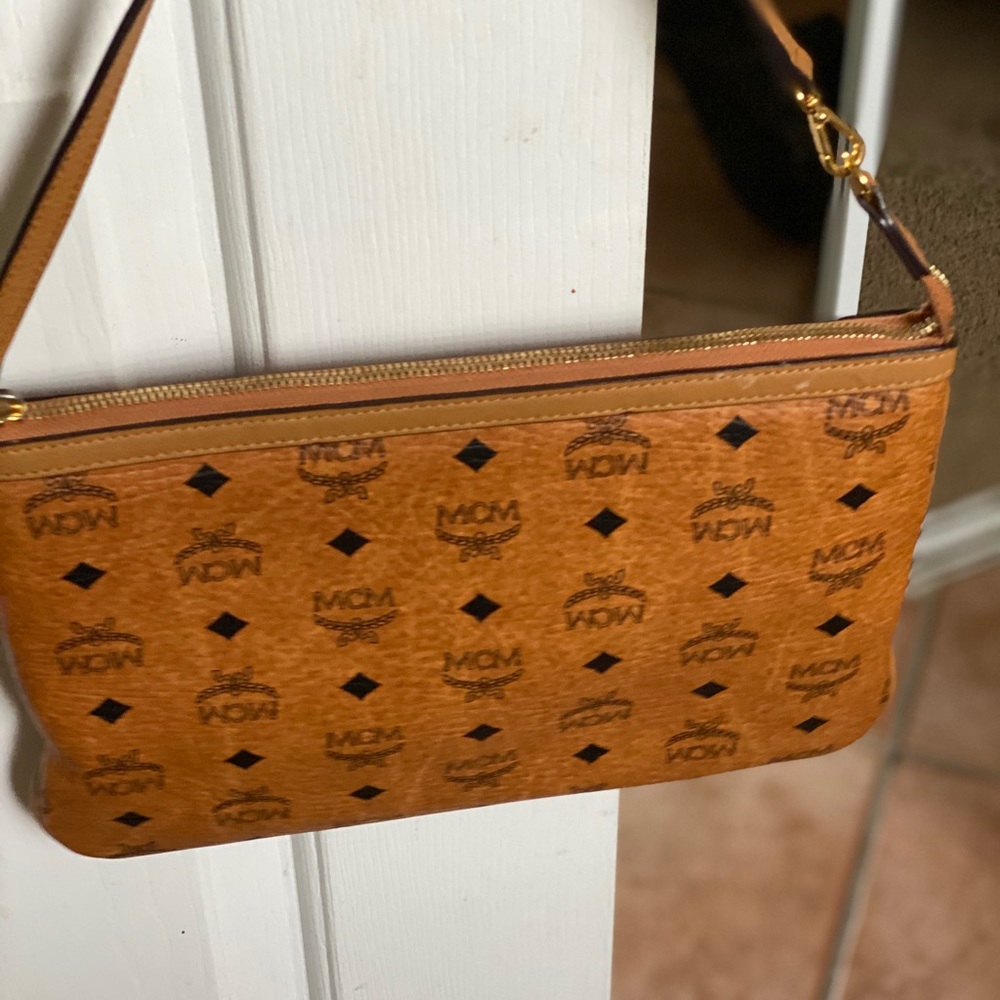 Mcm pouch